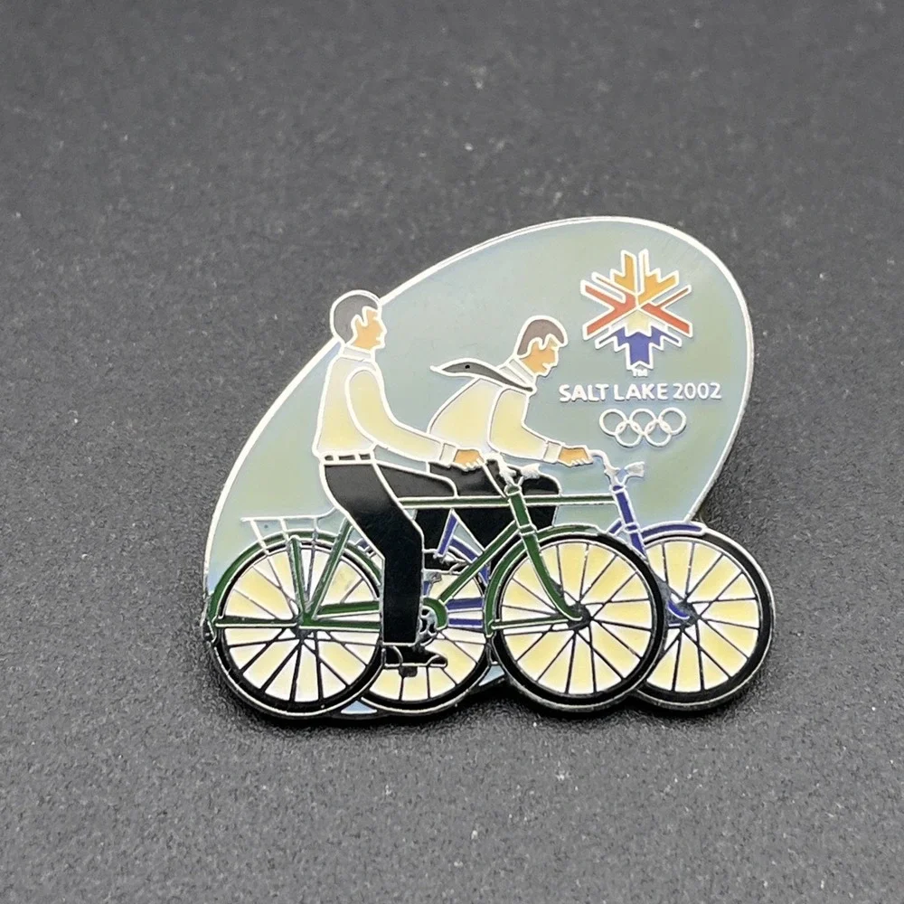 2002 Salt Lake City Olympics Cycling Lapel Hat Pin‎